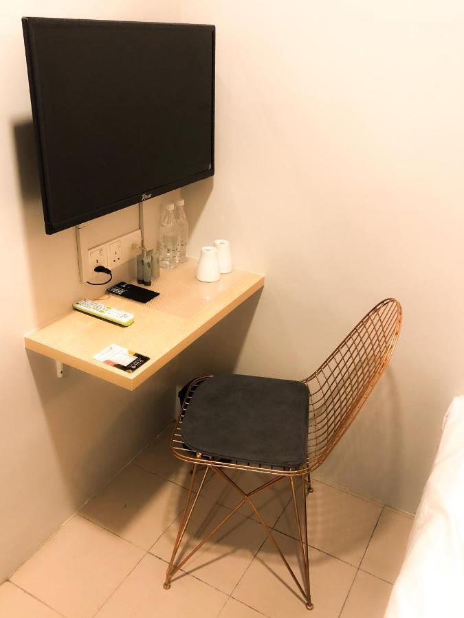 Hako Xpress Tmn Skudai Baru Hotel Екстериор снимка