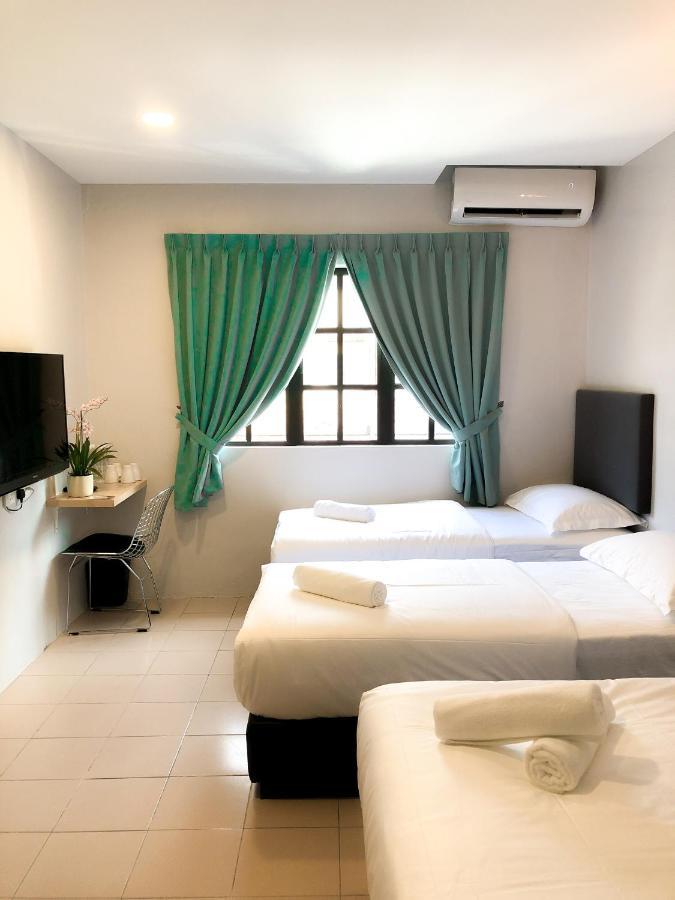 Hako Xpress Tmn Skudai Baru Hotel Екстериор снимка